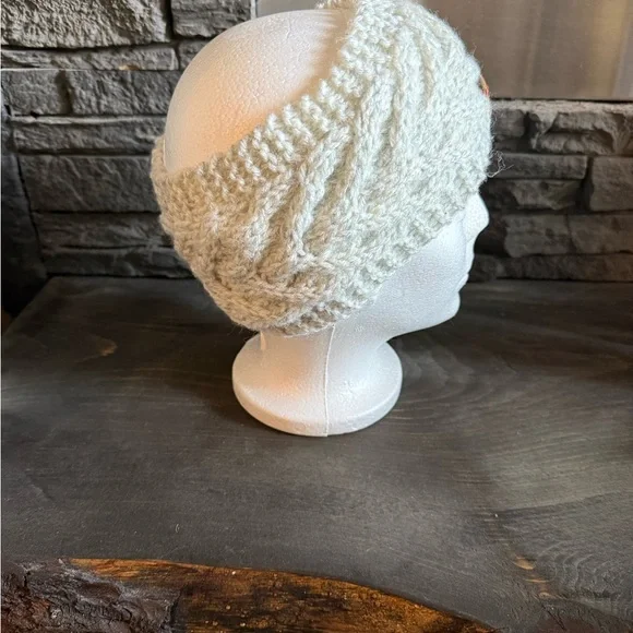 Handmade Knit Ear Warmer in Cream - Picture 3 of 6